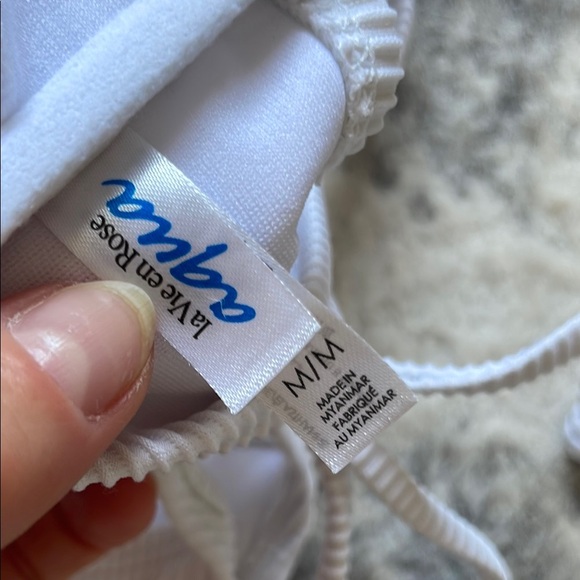 La Vie en Rose White Ribbed Bikini Set - Picture 3 of 16